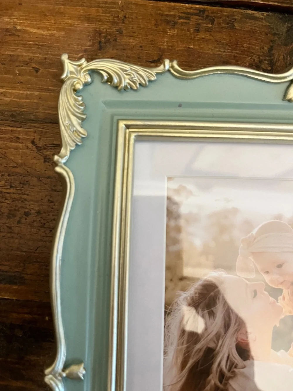 N/A elegant vintage